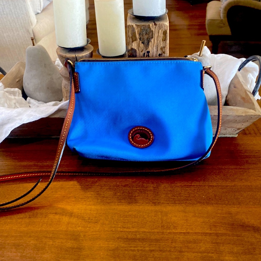 Crossbody Dooney & Bourke bag